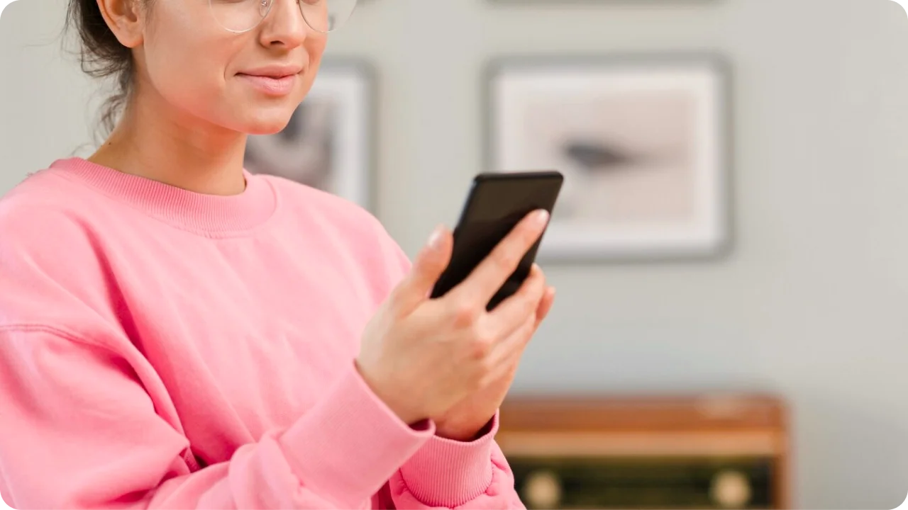 In-app Daily Report & Communication